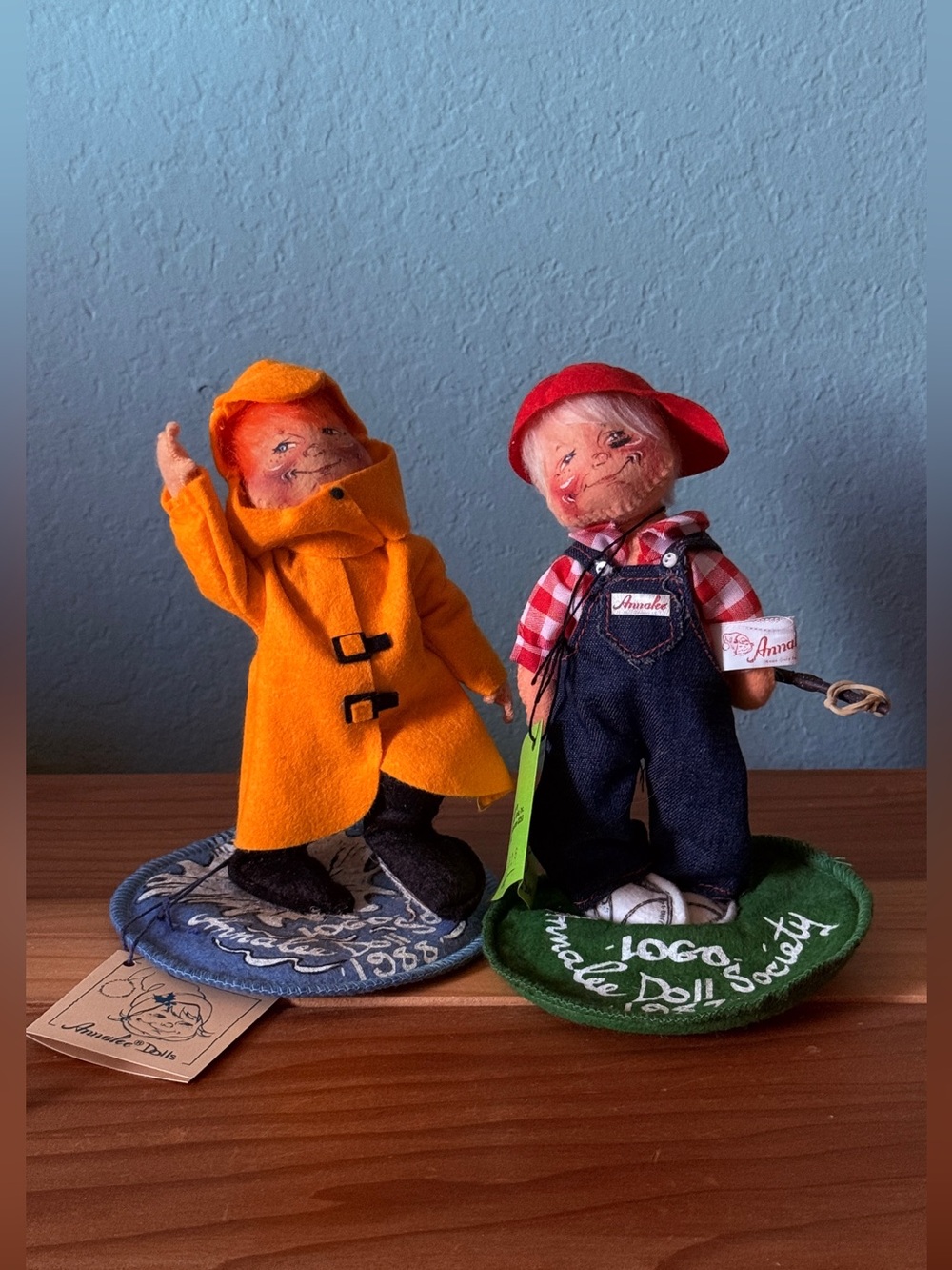 Vintage Annalee Dolls Set of 2 1985 Boy Figures 7”